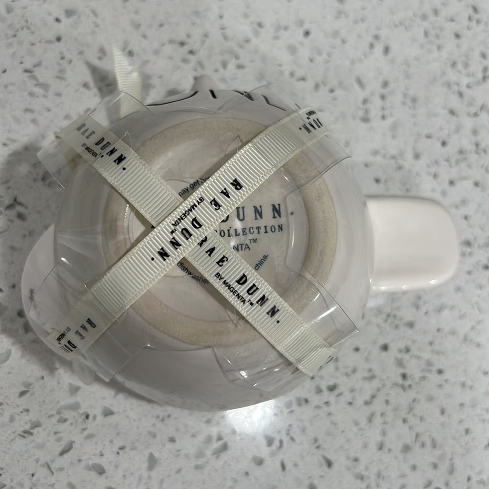 New Rae Dunn Set of 4 Measuring Cups - Picture 5 of 8